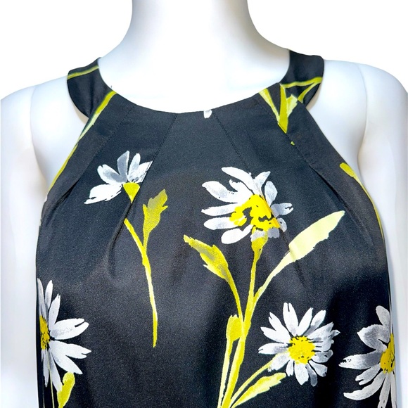 Donna Morgan | Daisy Print Dress - Picture 2 of 10